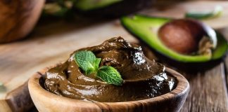 Decadent Low Carb Chocolate Avocado Pudding low carb chocolate avocado pudding