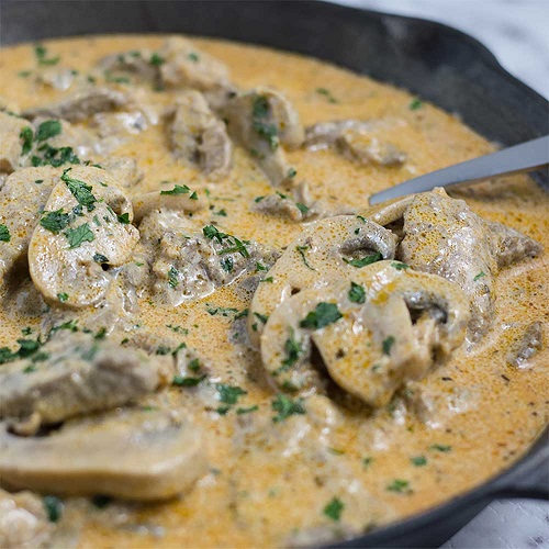 keto beef stroganoff