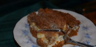 Pumpkin Dump Cake Recipe – Low Carb & Keto pumpkin dump cake recipe