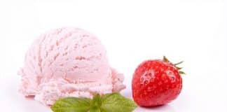 Mason Jar Ice Cream : Keto Strawberry mason jar ice cream