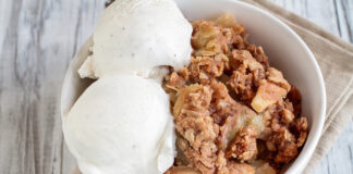 Keto Apple Cobbler – Mock Apple Recipe keto apple cobbler