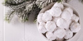 Keto Snowball Cookies – Easy & Delicious keto snowball cookies