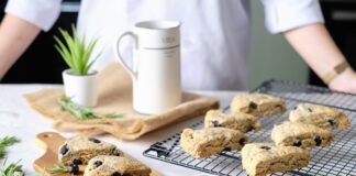Keto Blueberry Scones with Lemon Glaze keto blueberry scones