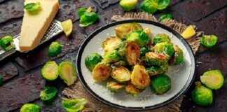 Roasted Balsamic Brussel Sprouts With Walnuts – Low Carb Recipe roasted balsamic Brussel sprouts