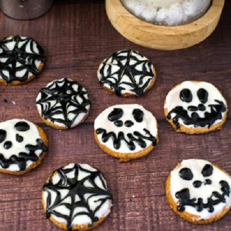 keto halloween cookies with icing