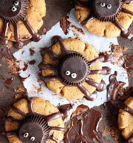 chocolate peanut butter spooky spider cookies 