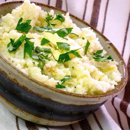 low carb Thanksgiving recipes mashed cauliflower